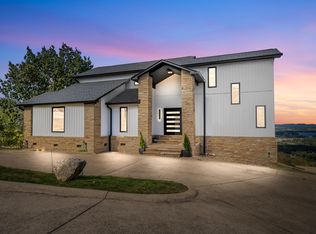 884 Mount Riante Rd, Hot Springs, AR 71913