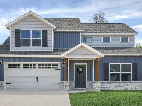 1106 E 42nd St, Joplin, MO 64804