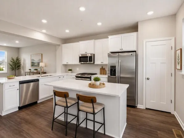 10350 Birchwood Cir, Victoria, MN 55318