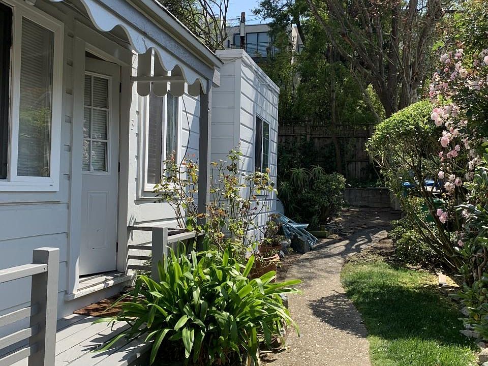 1st image of 2669 Lombard St #3