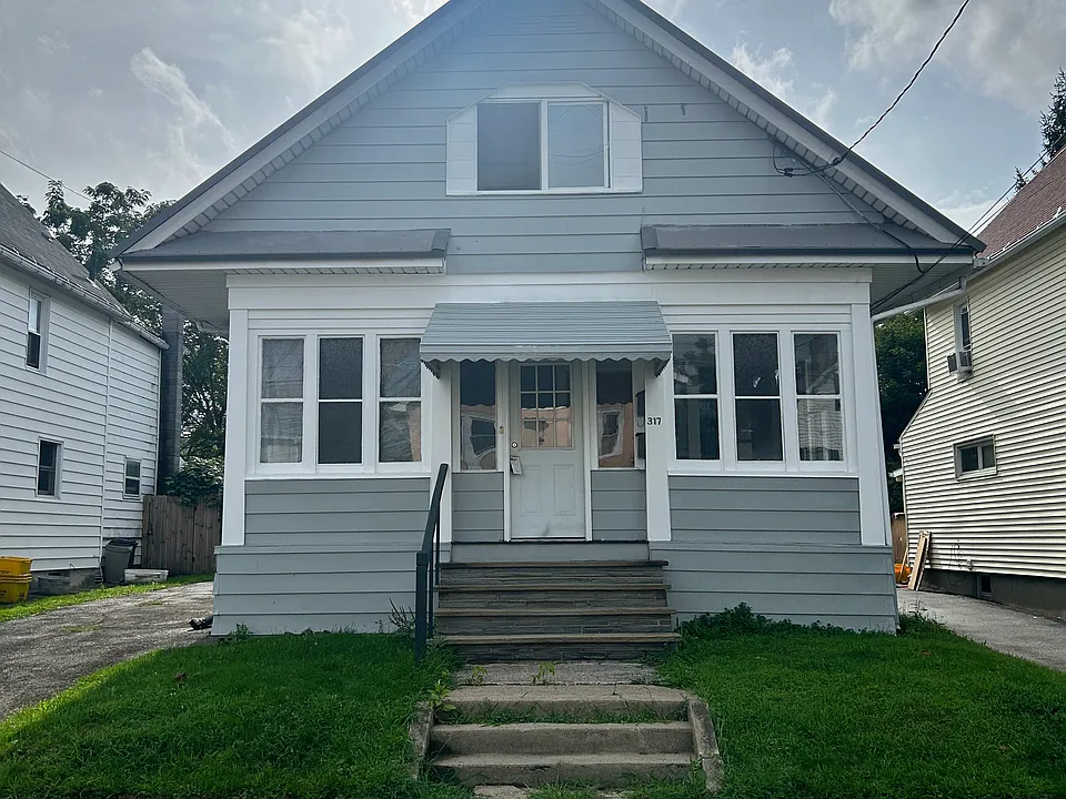 317 Odell Ave #1