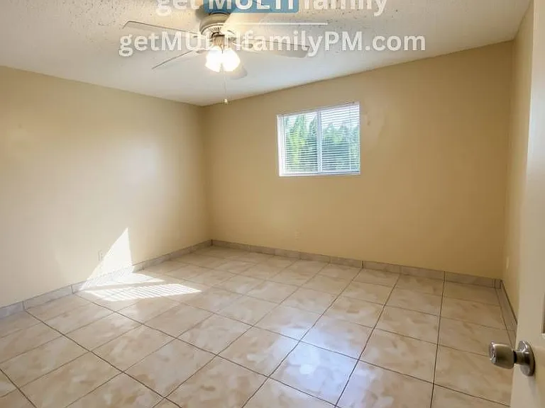 5131 E Oak St — Photo 5