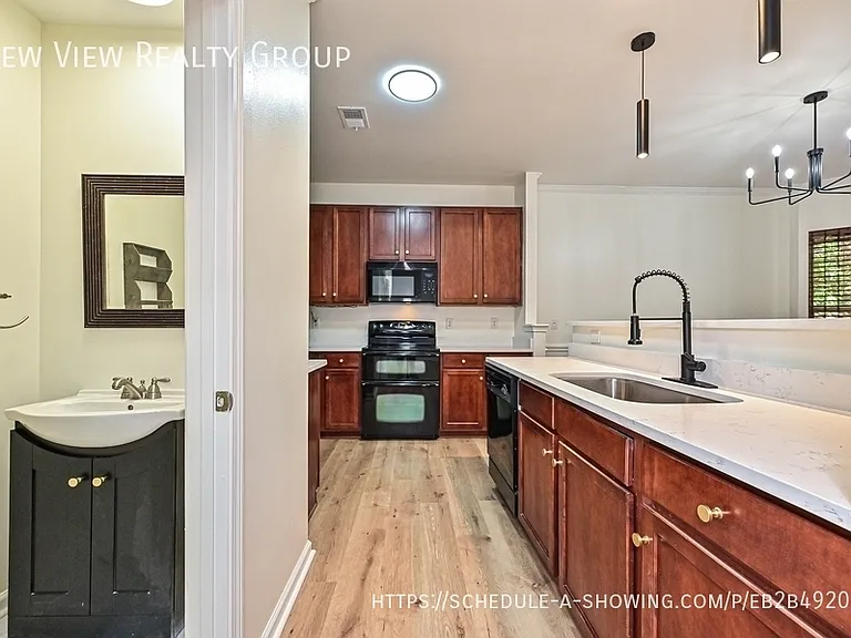 10208 Old Carolina Dr — Photo 10