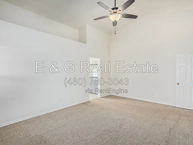 8495 S Maple Ave — Photo 20