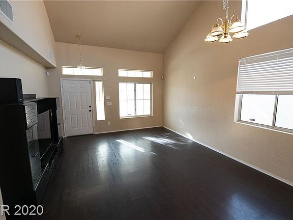 2nd image of 6320 Monarch Creek St