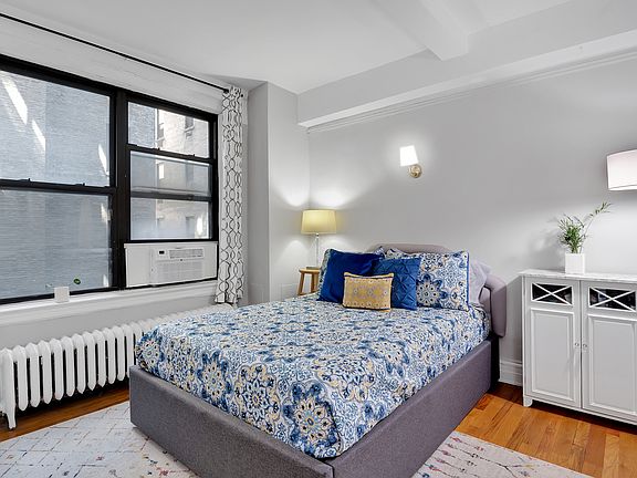3rd image of 235 W 102nd St #8AA