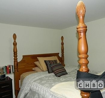 comfy queen bed