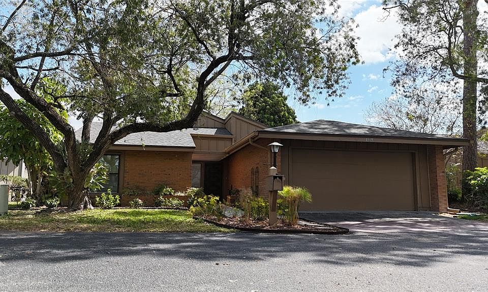 1st image of 1305 WATER OAK WAY N