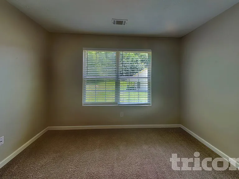 40 Deadwood Ln — Photo 12