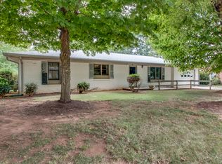 506 Fieldstone Rd, Mooresville, NC 28115