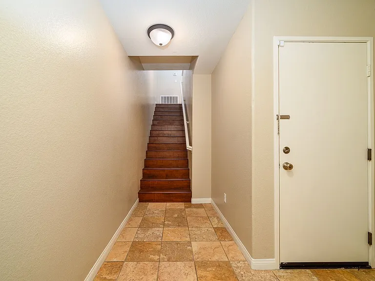 3140 Trinity Bay Pl — Photo 32