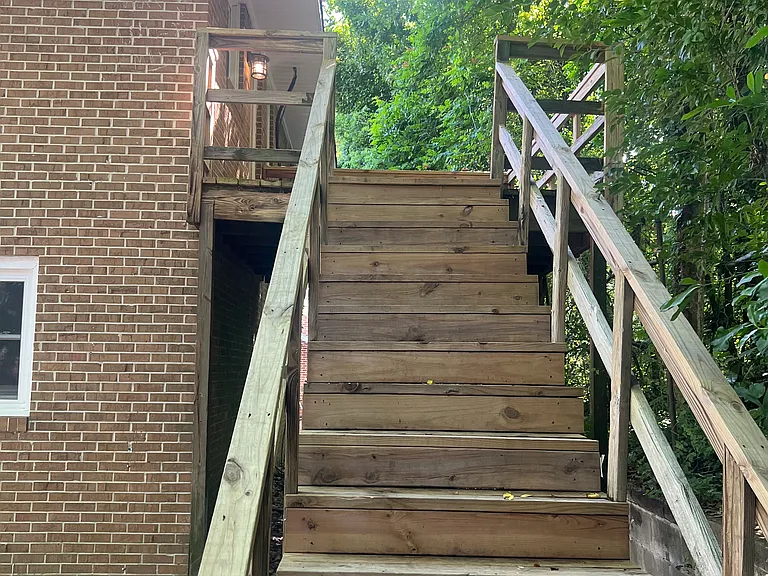 218 Crumps Park Ave — Photo 9