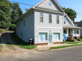 107 Virginia Ave, Shenandoah, VA 22849