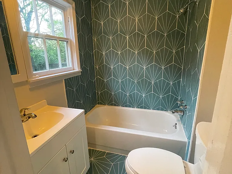 620 S Fredonia St #1A — Photo 11