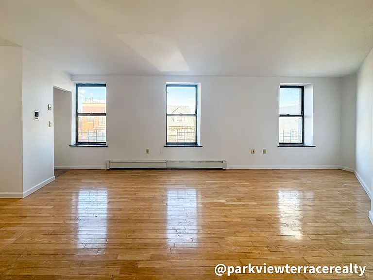556 Dahill Rd #3F — Photo 10