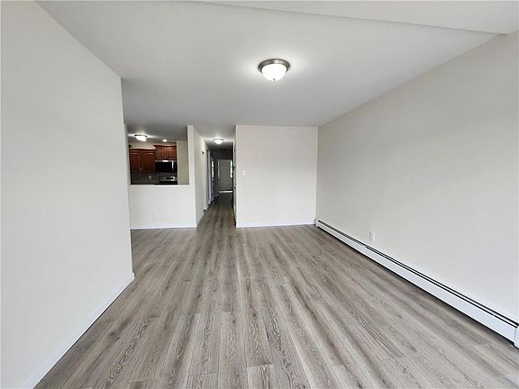 5th image of 1248 E 80th St #G5