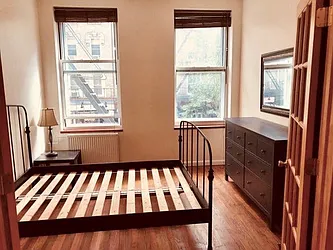 Rented by Warren T Real Estate Corp.
