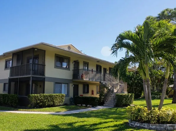 632 Trace Cir APT 102, Deerfield Beach, FL 33441