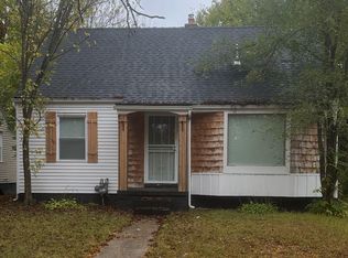 18462 Grandville Ave, Detroit, MI 48219