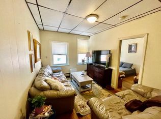 116 Salem St #3F, Boston, MA 02113