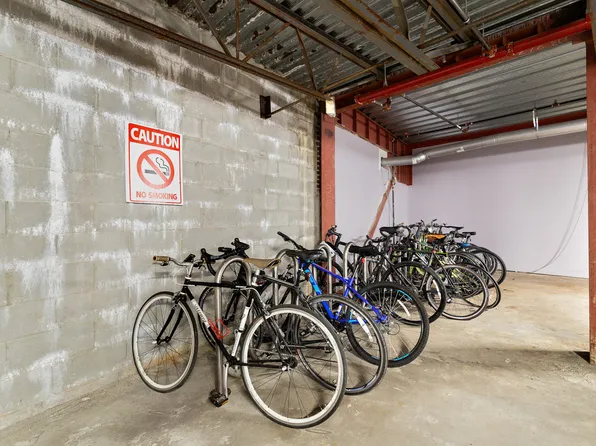 2727 Henry Hudson Parkway West image 28 of 38