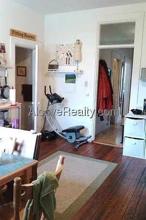 2 bed, 1.5 bath, $3,500 — Photo 2