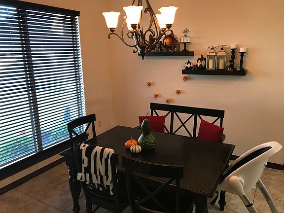 3rd image of 17320 Avila Ln