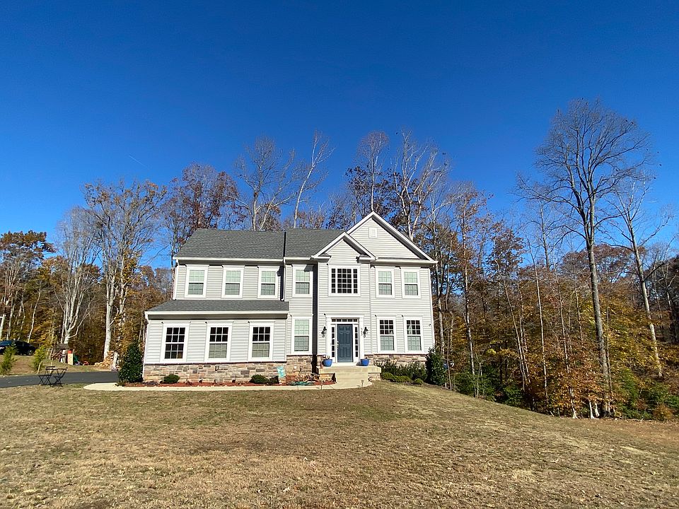 1st image of 543 Fair Havens Ln