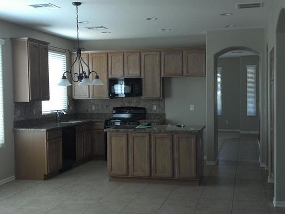 4th image of 14502 W Port Royale Ln