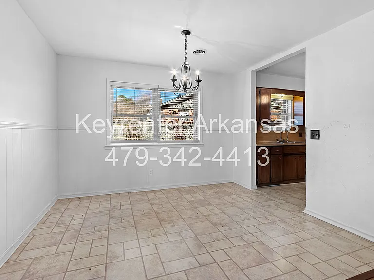 4100 Miller Dr — Photo 7