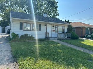 441 Keller Ave, Waukegan, IL 60085