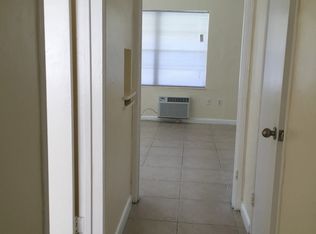 974 Biarritz Dr APT 10, Miami Beach, FL 33141