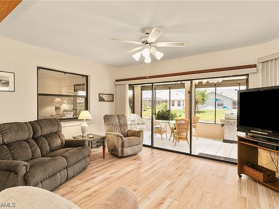 5th image of 3809 Sabal Springs Blvd