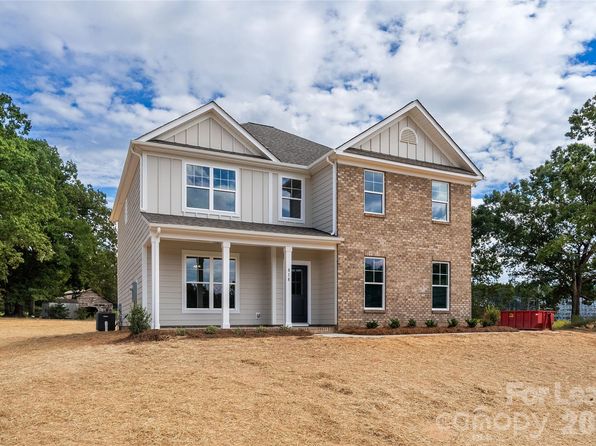 818 N Rocky River Rd