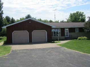700 W Chesak Ave, Edgar, WI 54426