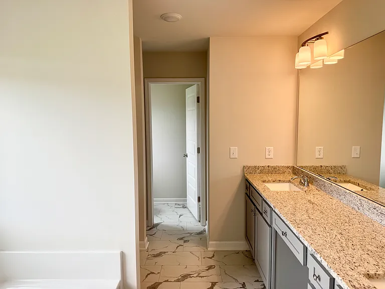 109 Denmon Ct — Photo 19