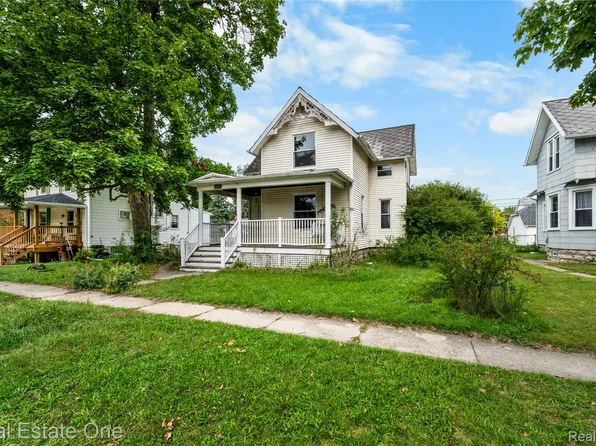 805 E 2nd St, Monroe, MI 48161