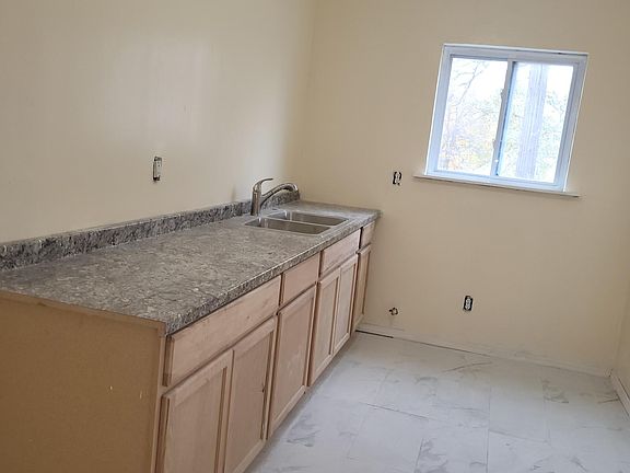 3rd image of 12941 Saint Louise Detroit Cir #2