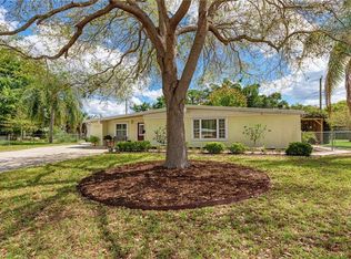 2301 Georgetown Rd, Bradenton, FL 34207