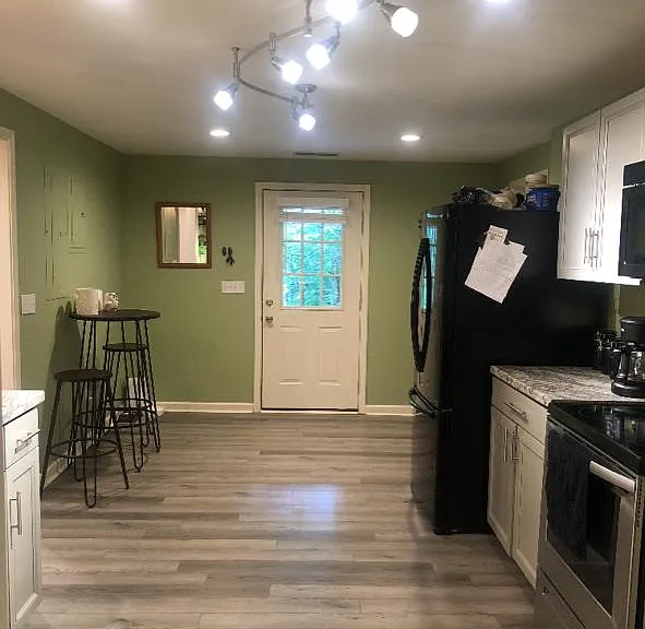 6283 Hardwood Ct — Photo 6