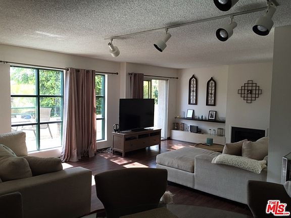 2nd image of 11735 Dorothy St APT 101
