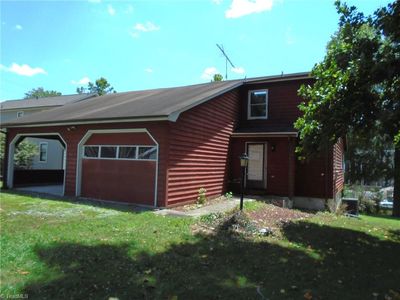 208 Sheppard Point, Lexington, NC, 27292