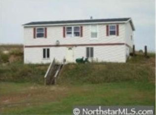 948 86th St, Amery, WI 54001