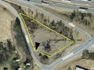 9027 Dietz Ave, Hickory, NC 28602