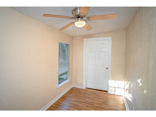 1435 Gibbs Photo 1