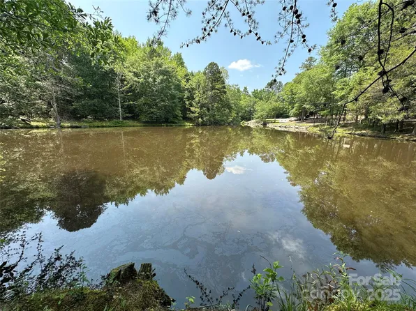 11325 Rozzelles Ferry Rd, Charlotte, NC 28214