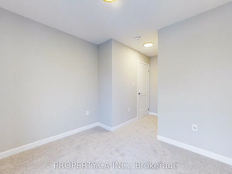 708 Woolwich St #303 — Photo 20