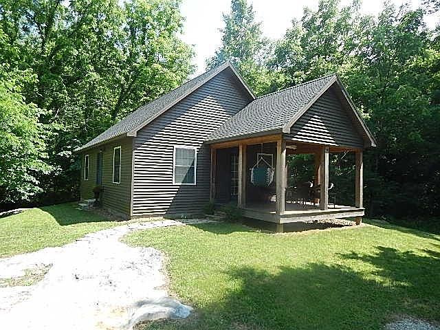 1st image of 35 Thoreau Dr
