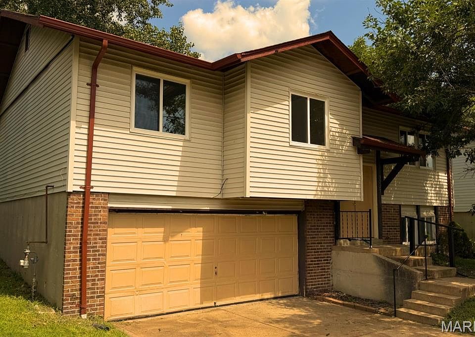 1st image of 3225 Chicory Creek Ln