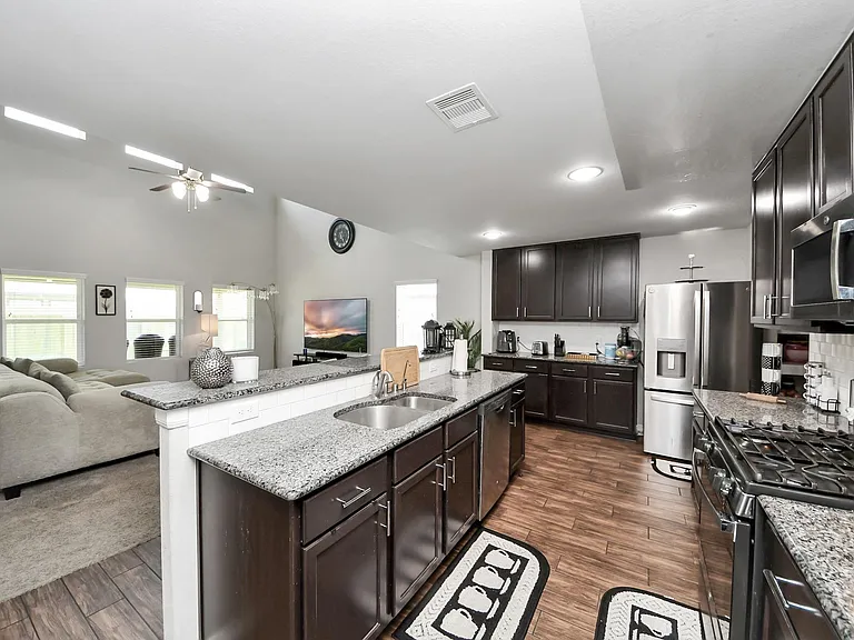 2643 Ridgeback Dr — Photo 14